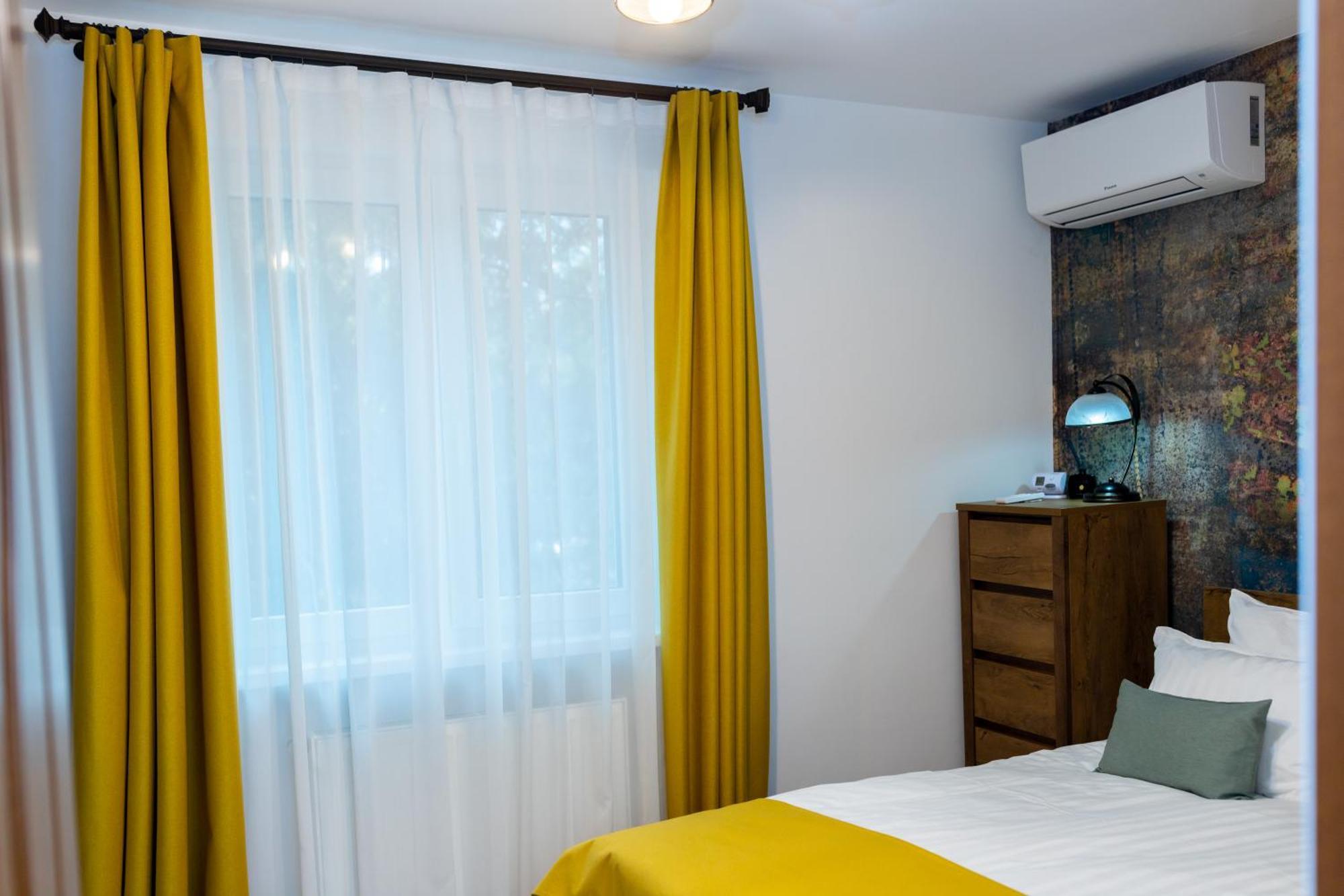 Apartament Octavia Hunedoara Dış mekan fotoğraf