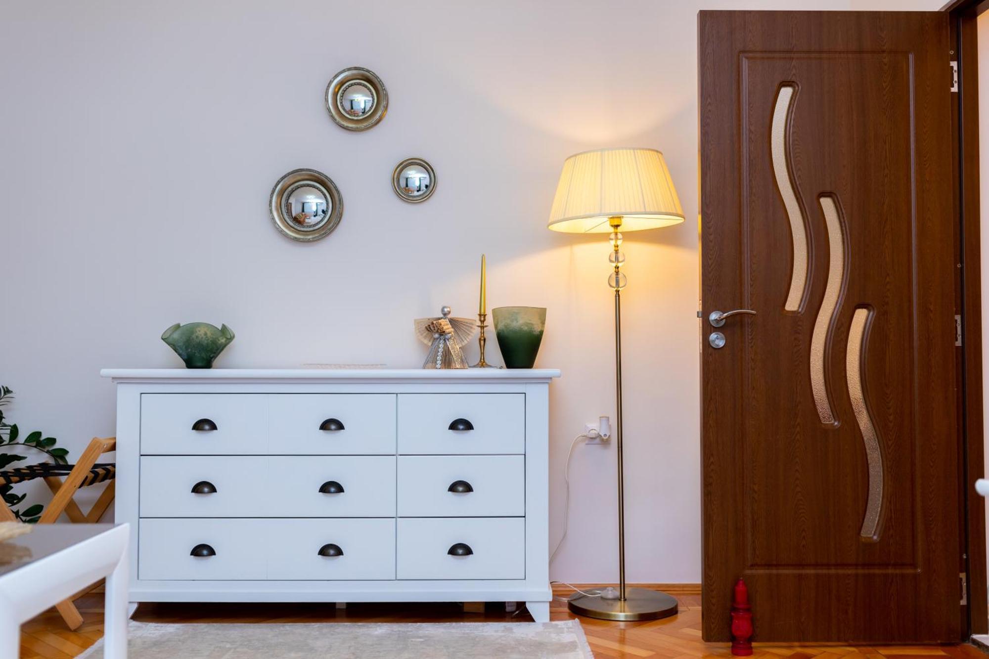 Apartament Octavia Hunedoara Dış mekan fotoğraf