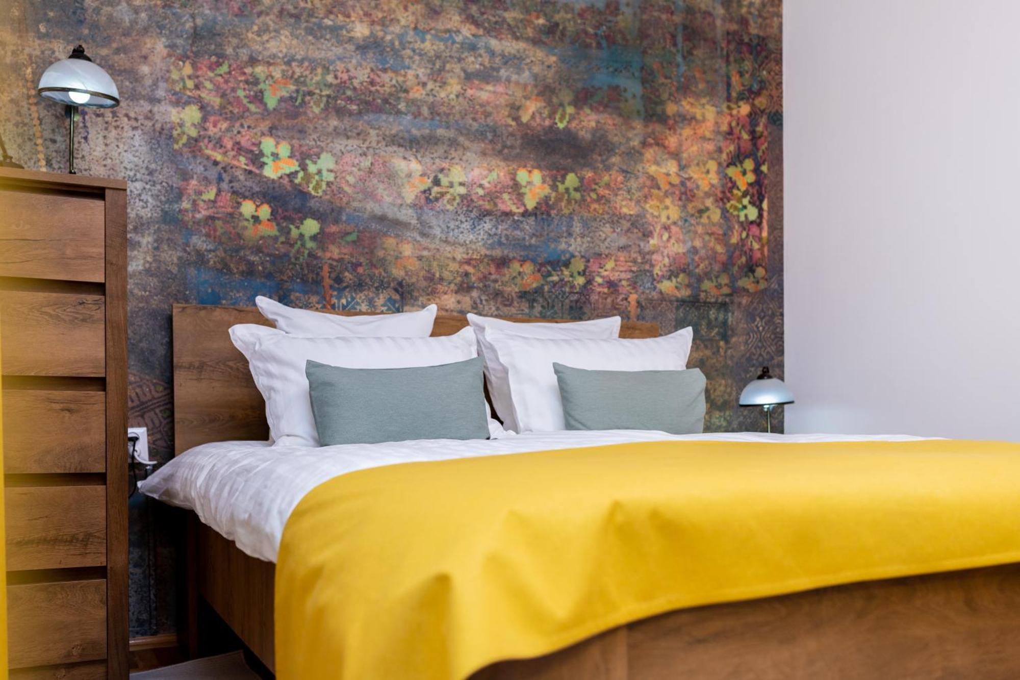 Apartament Octavia Hunedoara Dış mekan fotoğraf
