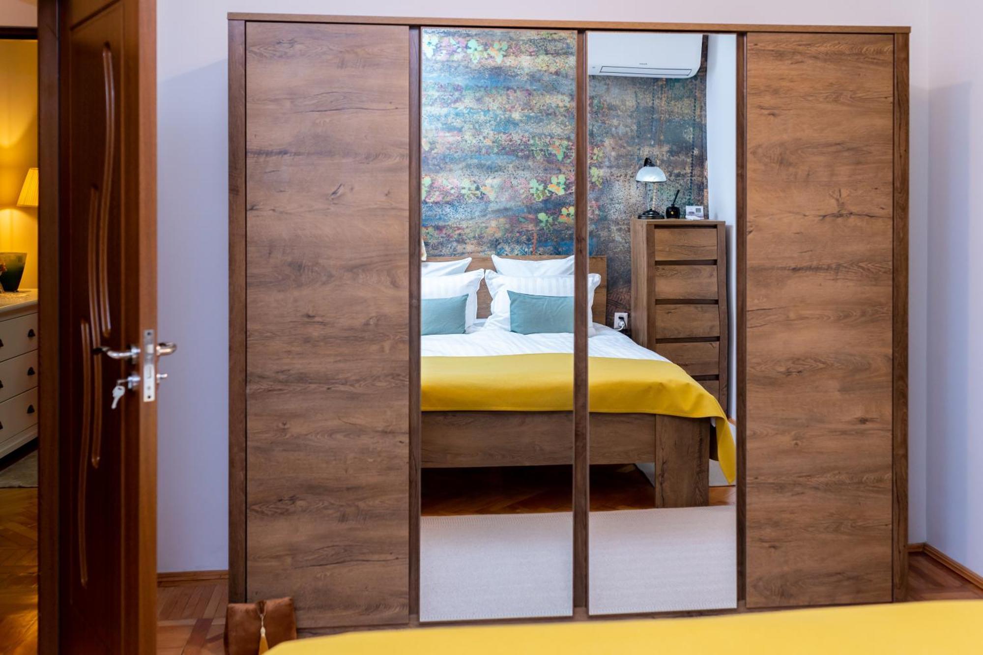 Apartament Octavia Hunedoara Dış mekan fotoğraf